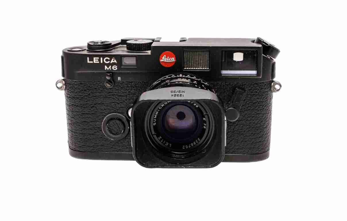 The 1980s: A Pivotal Era for Camera Technology and Quality - 80s baby